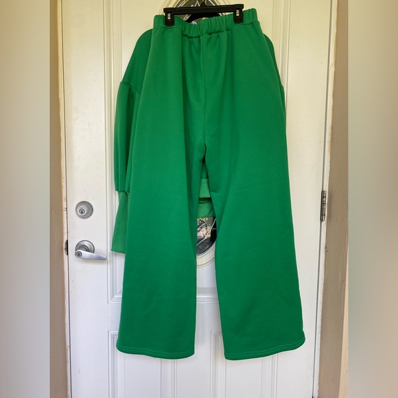Green casual wear 💚 Large - Picture 6 of 11
